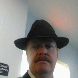 Meet your Posher, Jeffrey